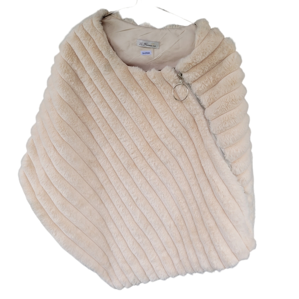 La Fiorentina Women's Camel Faux Fur Poncho One Size